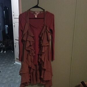 Chic Ruffled Long Sleeve Dress in Burgundy